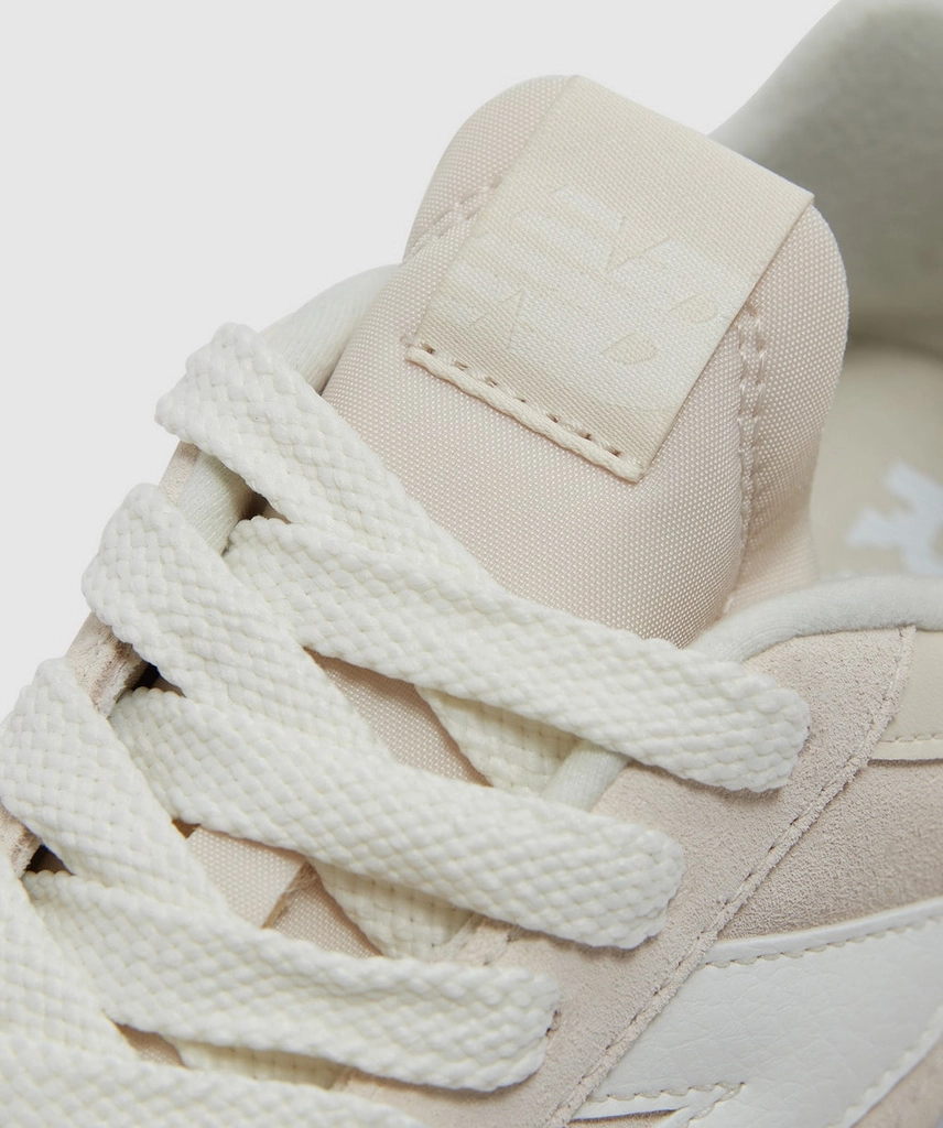 New Balance RC42 sneaker